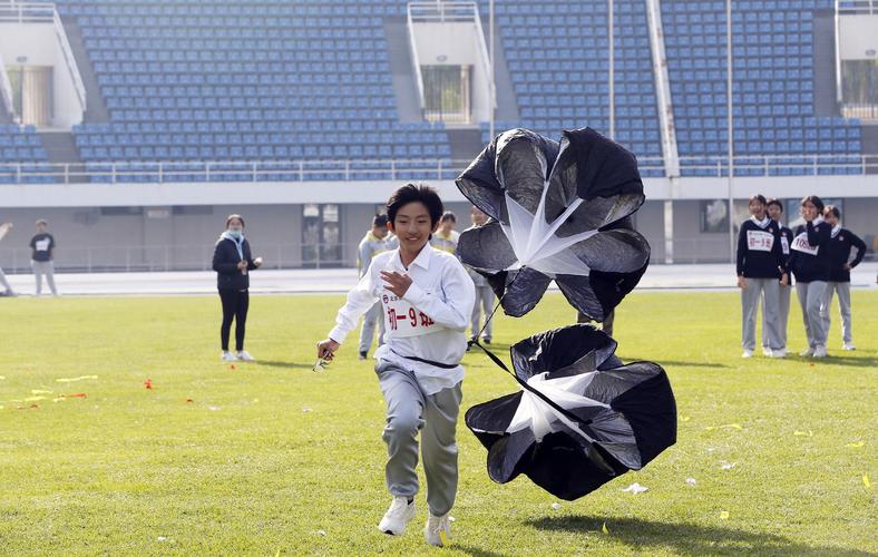 C罗不仅专